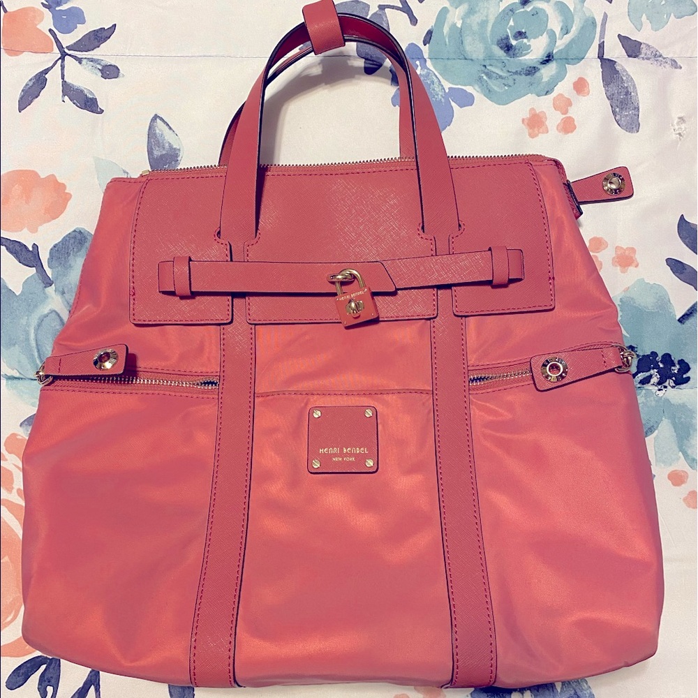 Henri Bendel Pink Jetsetter